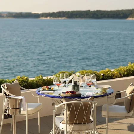 מלון Grand Brioni Pula, A Radisson Collection 5*