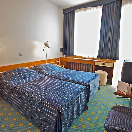 מלון Grand Brioni Pula, A Radisson Collection 5*