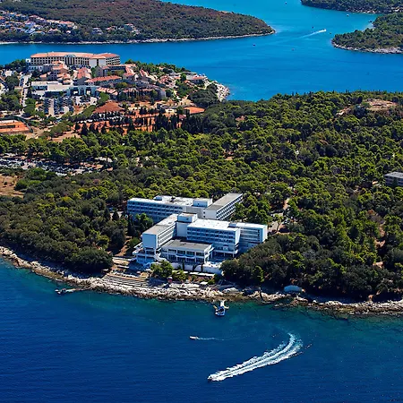 Отель Grand Brioni Pula, A Radisson Collection Пула
