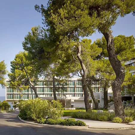 מלון Grand Brioni Pula, A Radisson Collection 5*